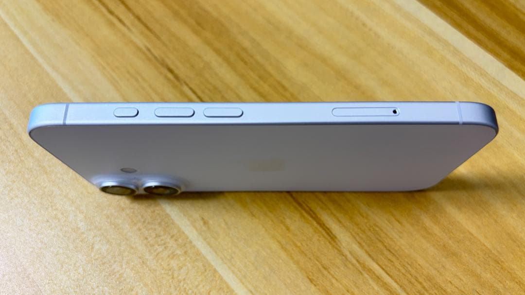 iPhone16 128GB ホワイト simフリー