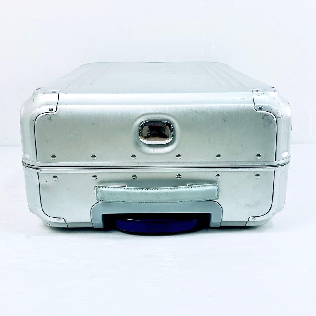 ゼロハリバートン キャリーケース Pursuit アルミ　４輪　スーツ