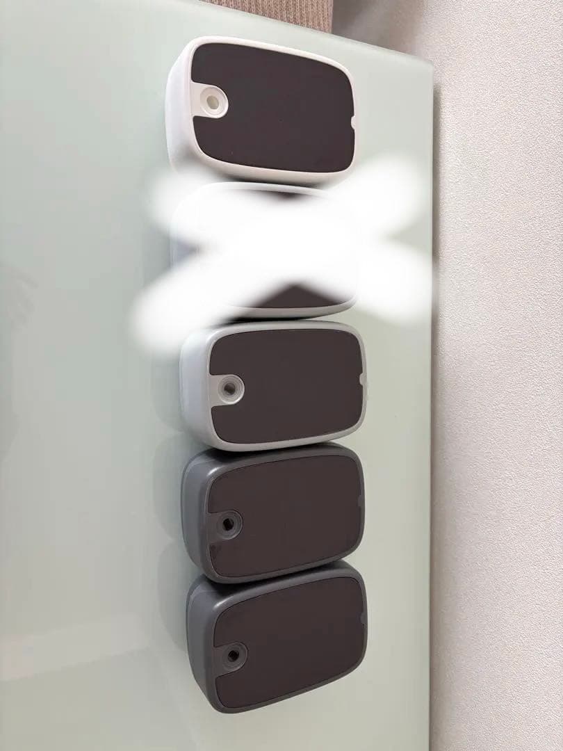 【marna】 マグネットディスペンサー　4つ⭐︎個別発送対応中⭐︎