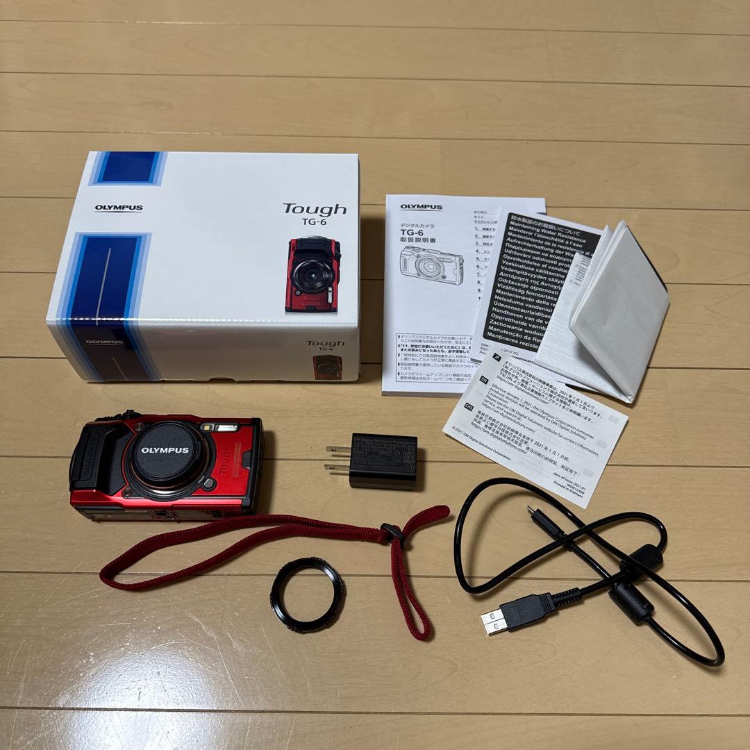 OLYMPUS Tough TG-6 レッド 本体と付属品