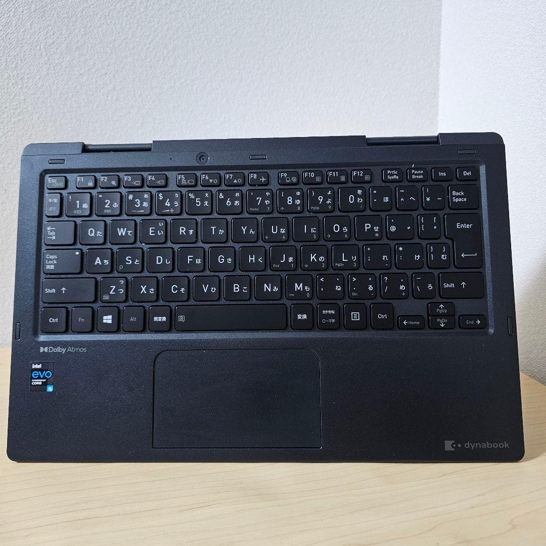 V83HS／ Core i5 第11世代／16GB／2in1／スタイラスつき