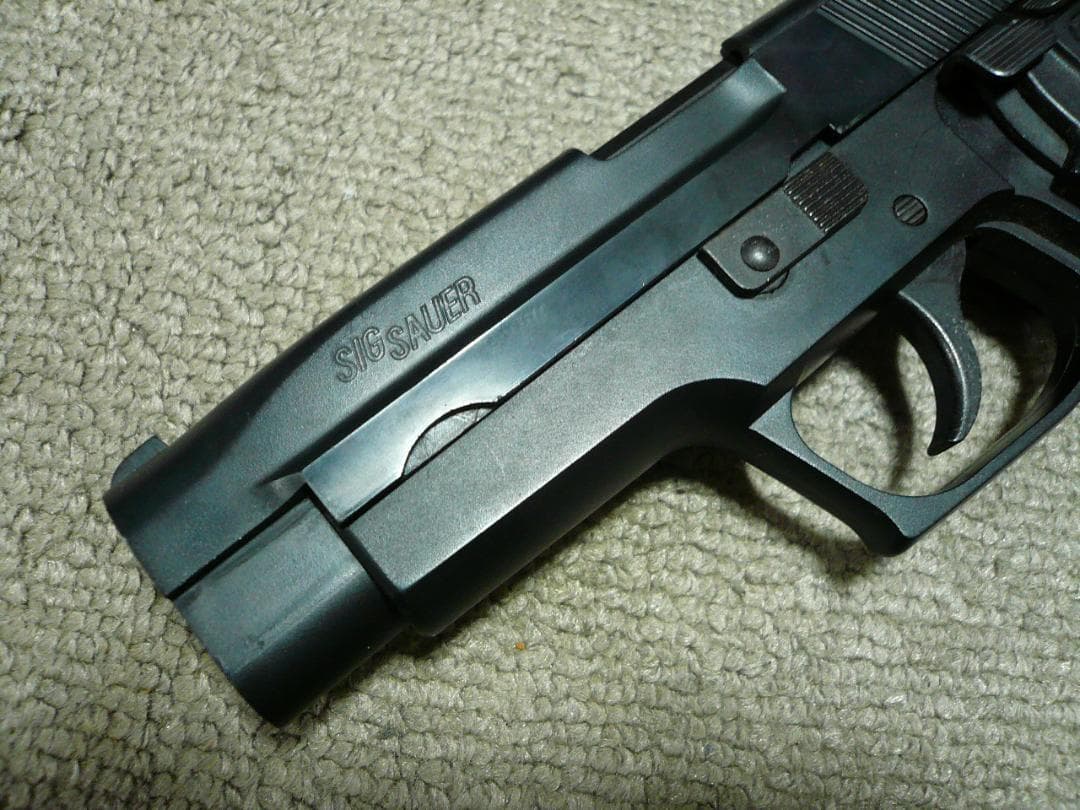 MGC ブローバック モデルガン SIG SAUER P220 ABS