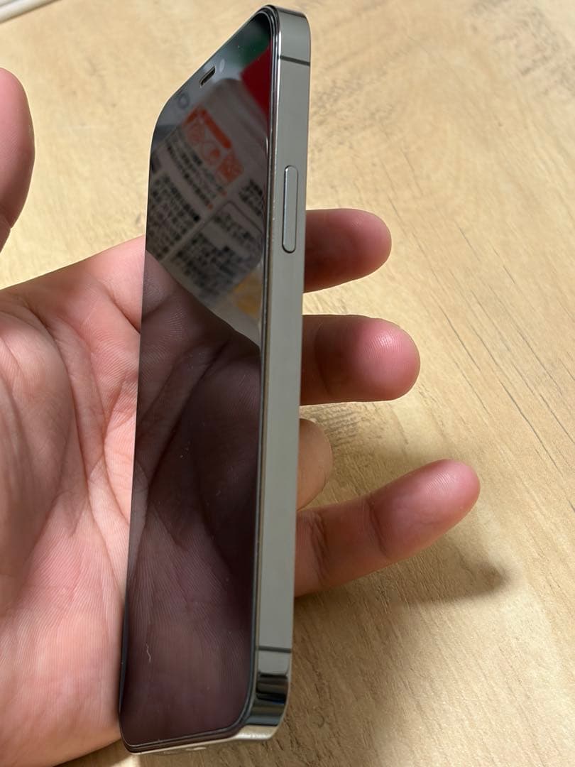 Apple iPhone 12 Pro グラファイト　本体