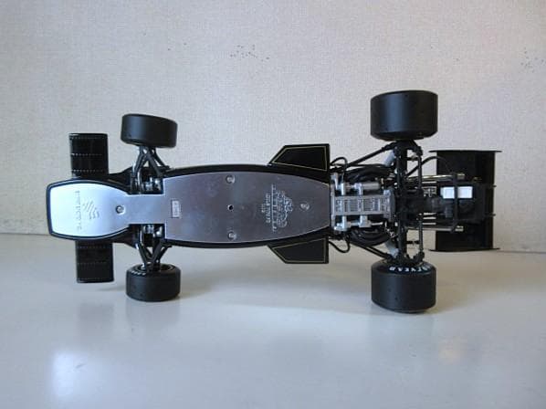 特価 exoto (1/18) ロータス 72D R.ピーターソン