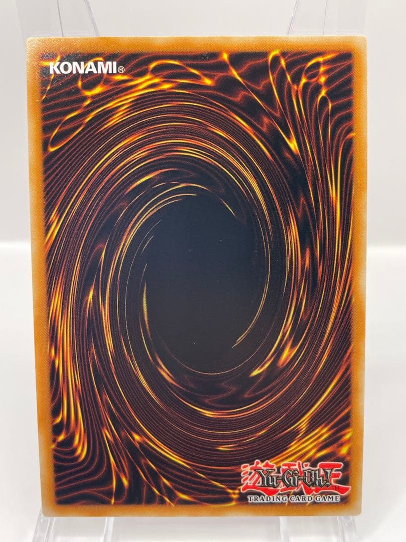 EU版 25th ブラックマジシャンガール イラスト違い クオシク 遊戯王