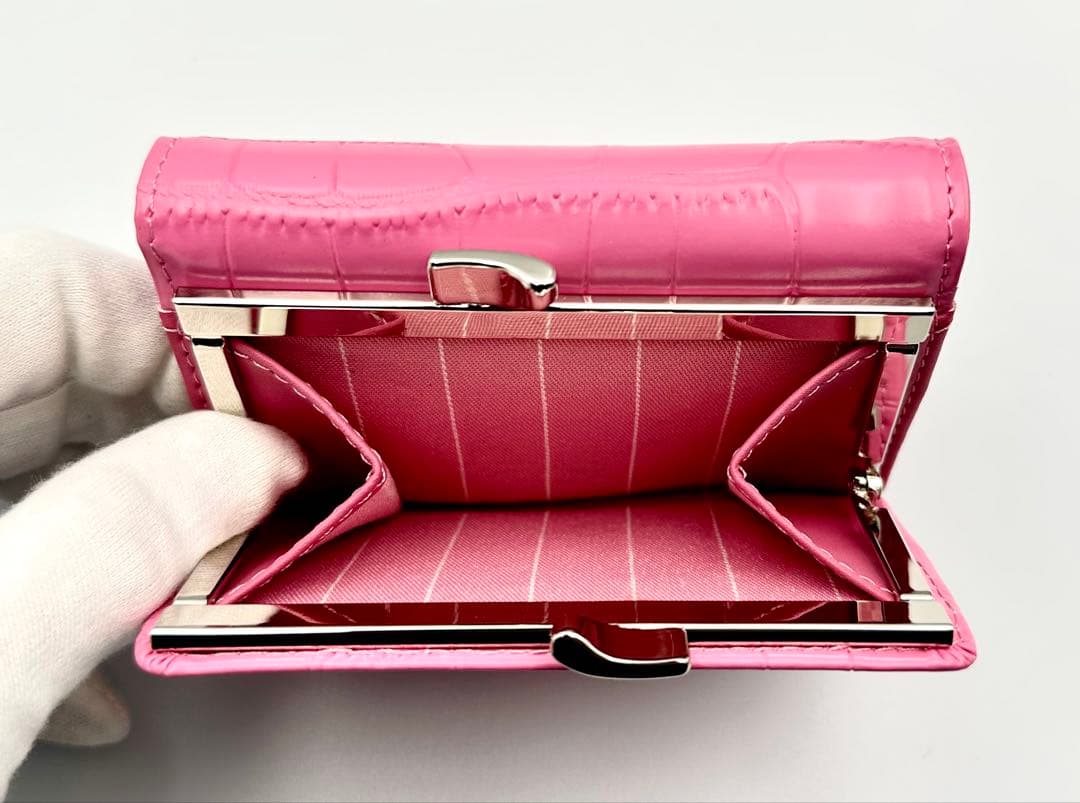 【新品✦希少カラー】Vivienne Westwood 三つ折り財布 ピンク