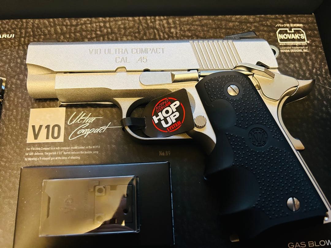 ノ*オ様 V10 Ultra Compact ガスブローバック　新品・未発射　東