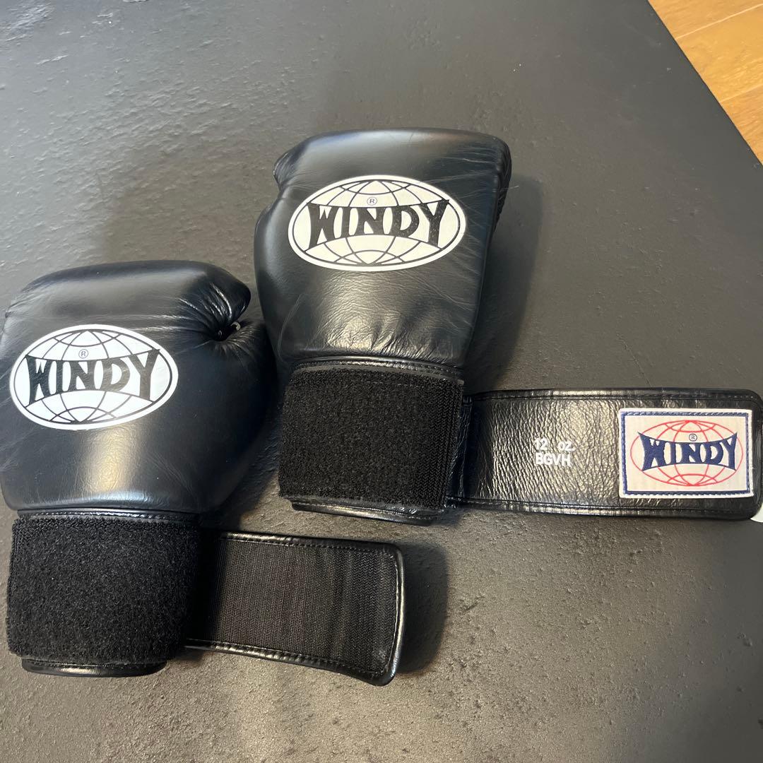 WINDY ボクシンググローブ 黒　12オンス