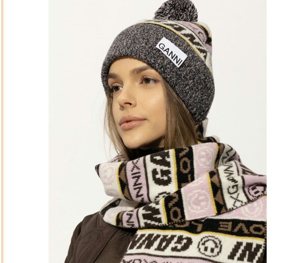 GANNIガニーポンポンニット帽　グレーピンクホワイトビーニー帽子ハットキャップ