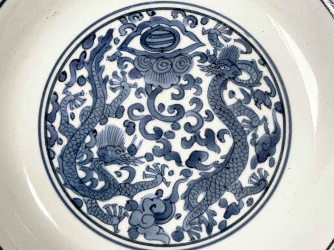 古伊万里　染付　双龍図　竜図　花唐草　皿　古染付　青花　アンティーク　骨董　辰年