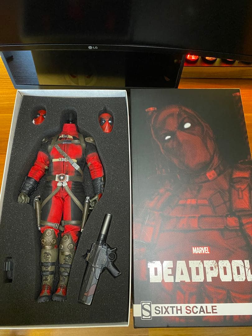 マーベル・Deadpool 1/6スケールフィギュア サイドショウ　デットプール