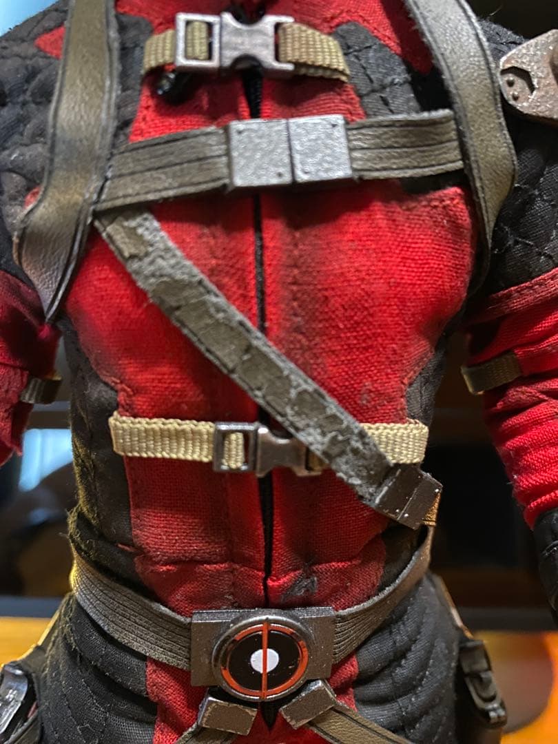 マーベル・Deadpool 1/6スケールフィギュア サイドショウ　デットプール