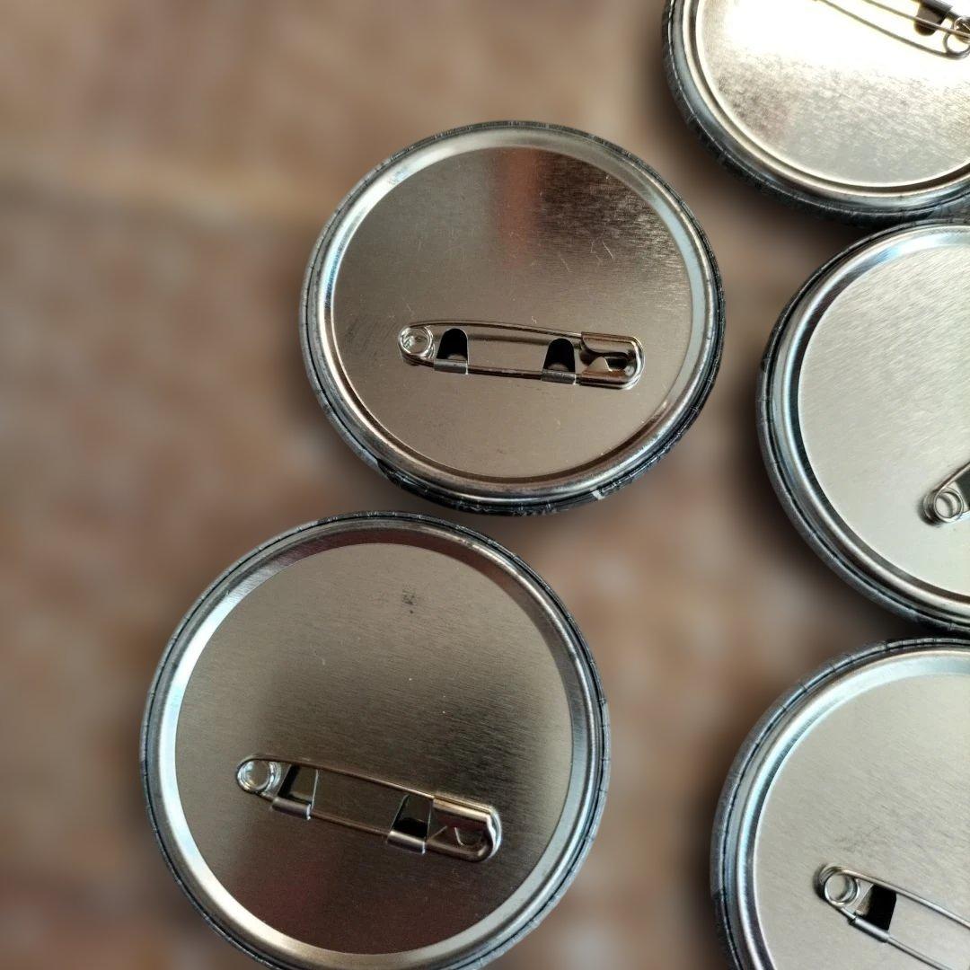 劇場版 黒執事 トレーディング缶バッジ