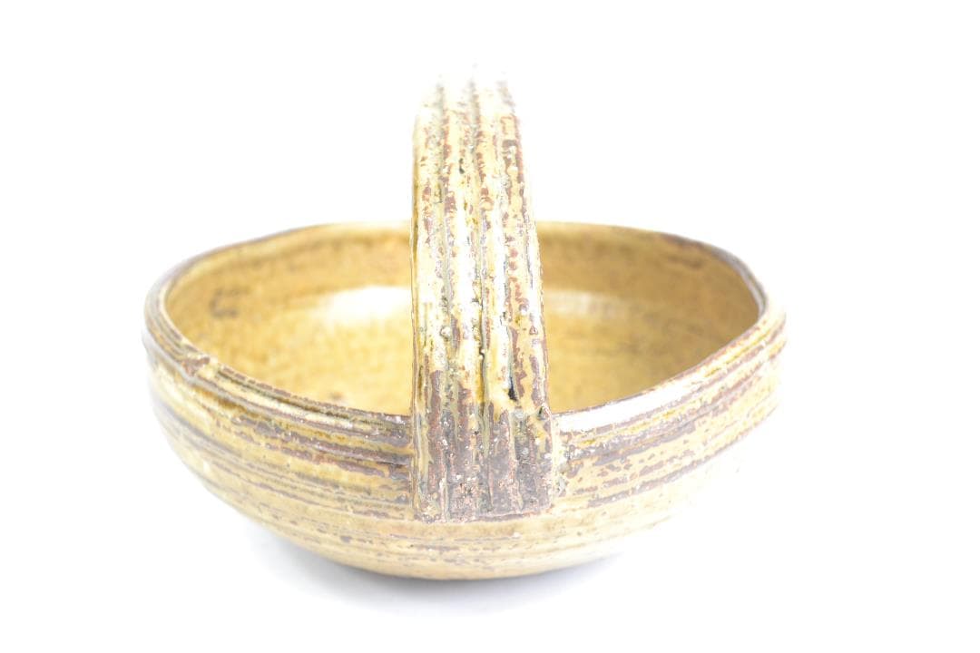 茶道具　黄伊羅保手鉢　５代 清水六兵衛造