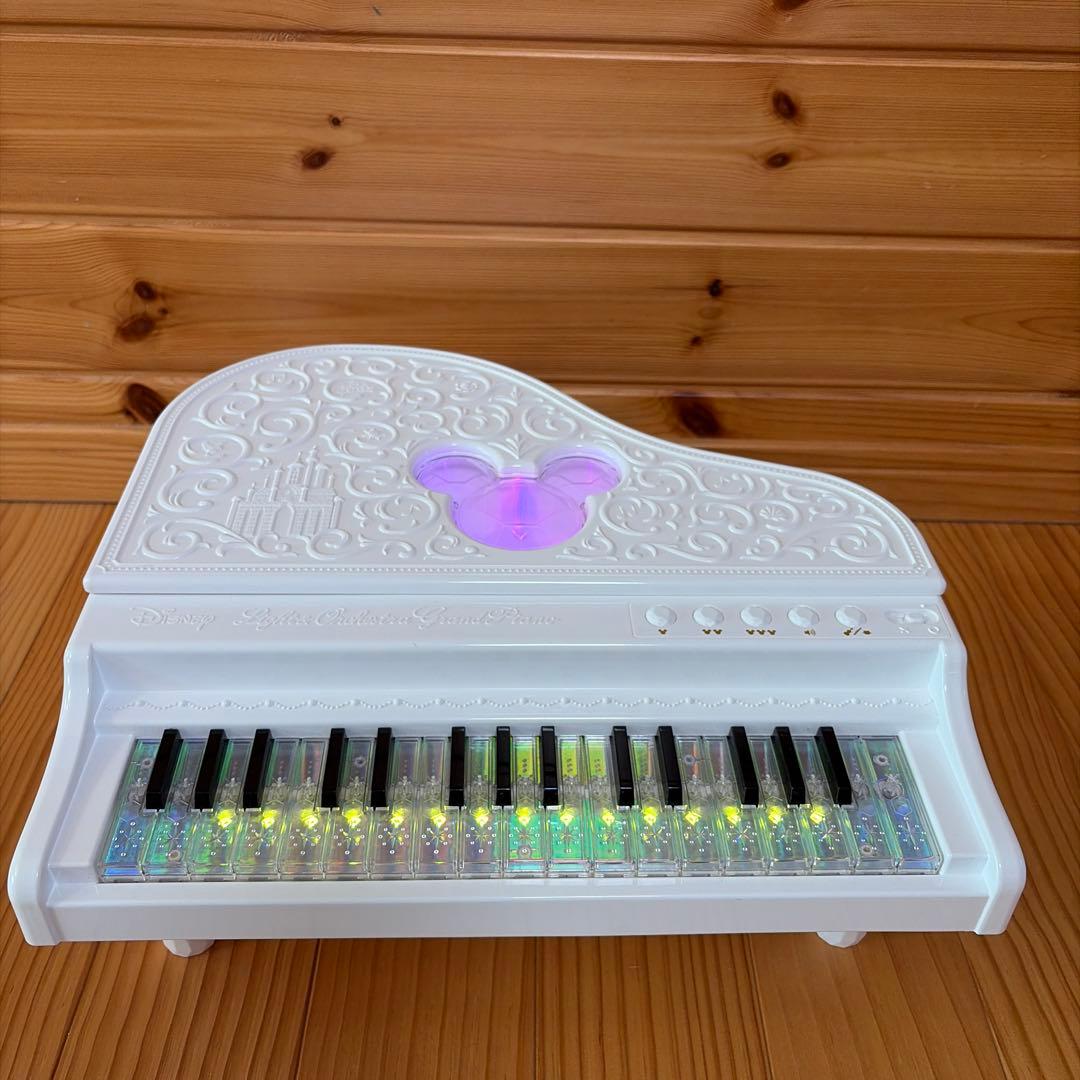 ディズニー　ライト&オーケストラ　グランドピアノ