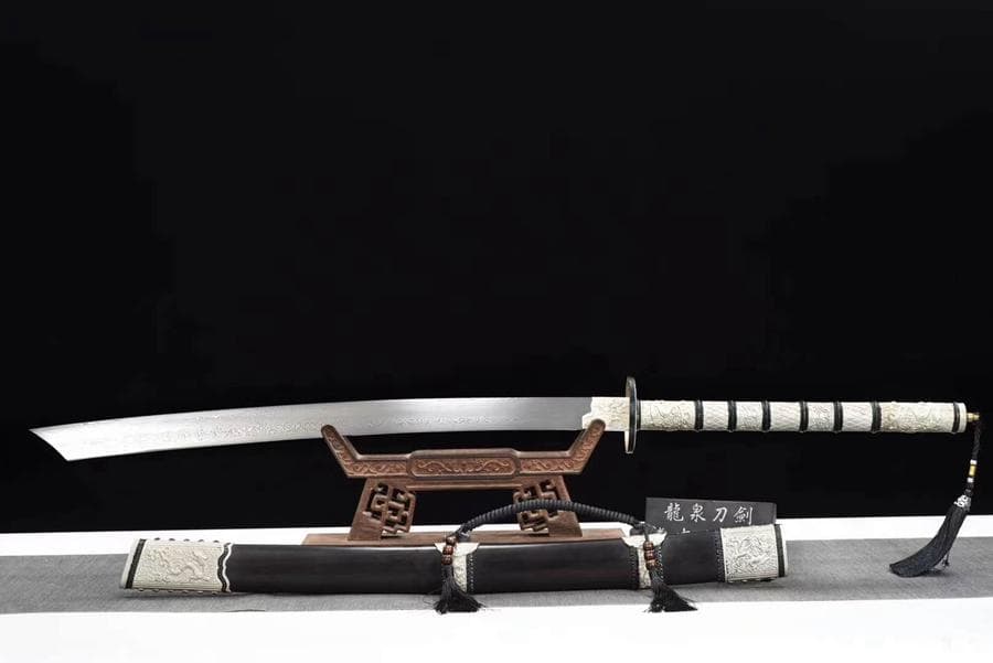 康熙戦刃（黒檀金） 模造刀 居合刀 武士道 武具 漢剣 唐刀 龍泉剣 手鍛造打