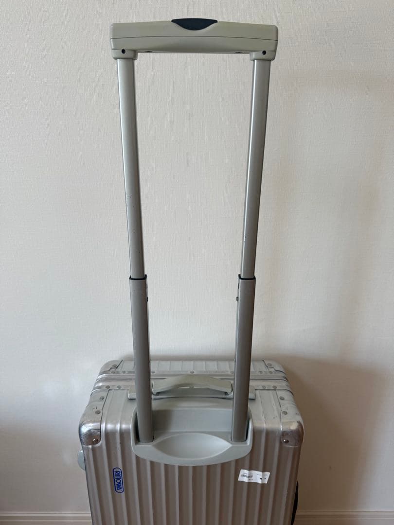 リモワ クラシックフライト 35L 機内持ち込み 2輪