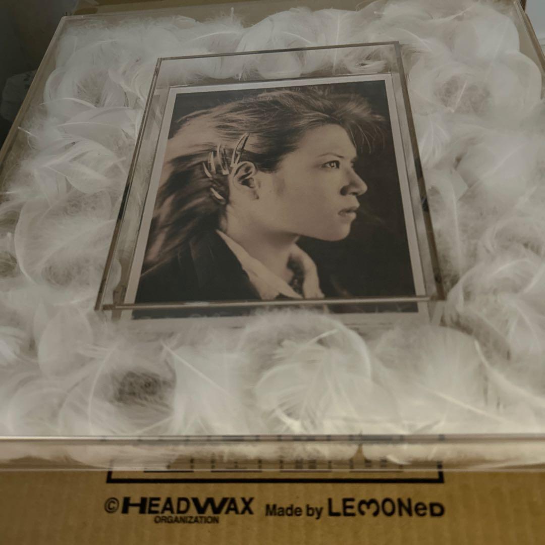 hide with Spread Beaver hide memorial羽毛