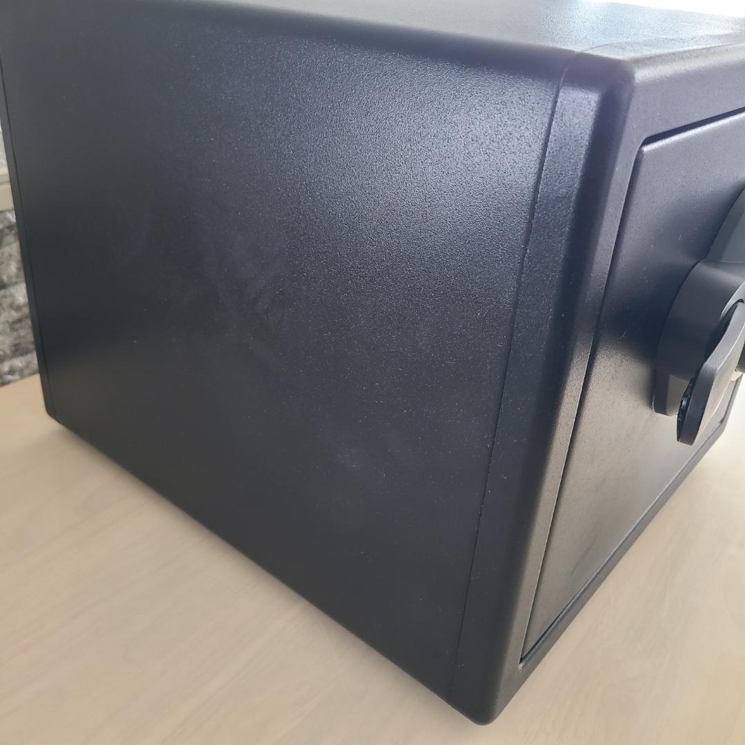 【美品】SentrySafe セントリー JFW082GUL　耐火・耐水金庫