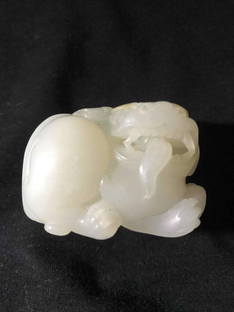 清時代　和田玉　貔貅 龍亀 瑞獣　純暖和田白玉彫り　高玉質　古玉石(F-61)