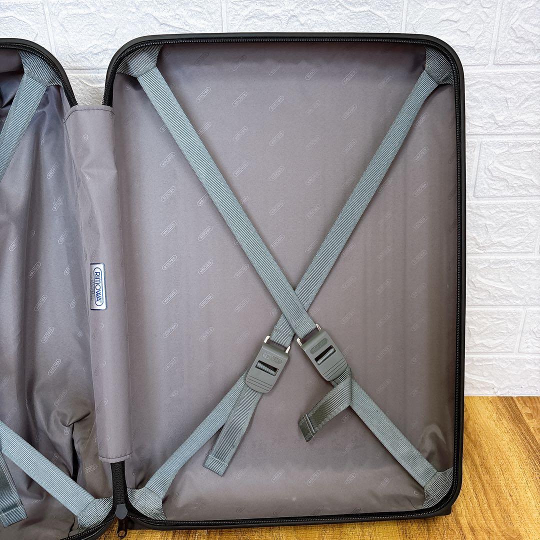 超美品　リモワ サルサ 機内持ち込み キャビントローリー 32L 2輪 ブラック