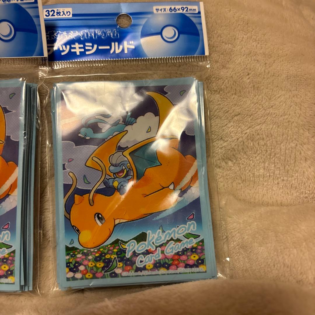 ポケモンセンター限定 デッキシールド スリーブ　カイリュー　チルタリス　タツベイ