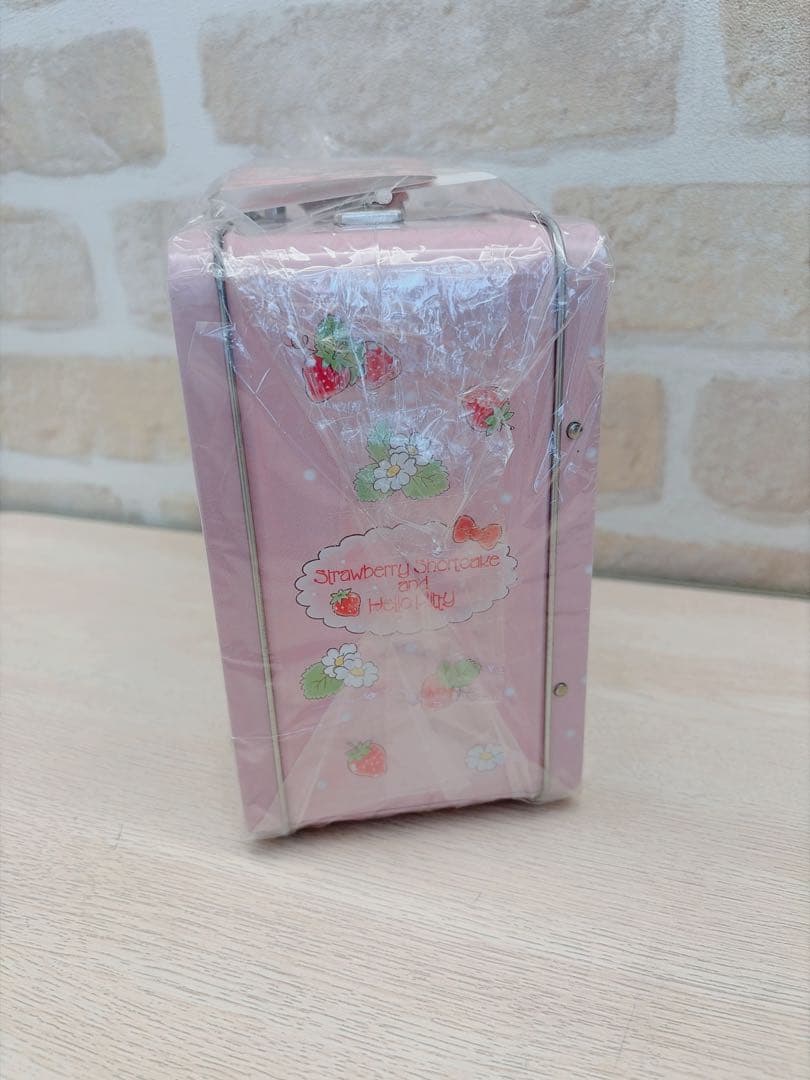 激レア‼️サンリオ ハローキティー ストロベリーショートケーキ コラボ 3点セット