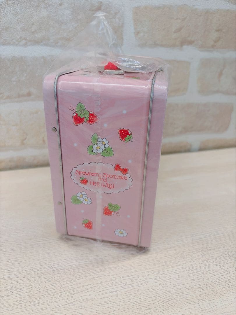 激レア‼️サンリオ ハローキティー ストロベリーショートケーキ コラボ 3点セット