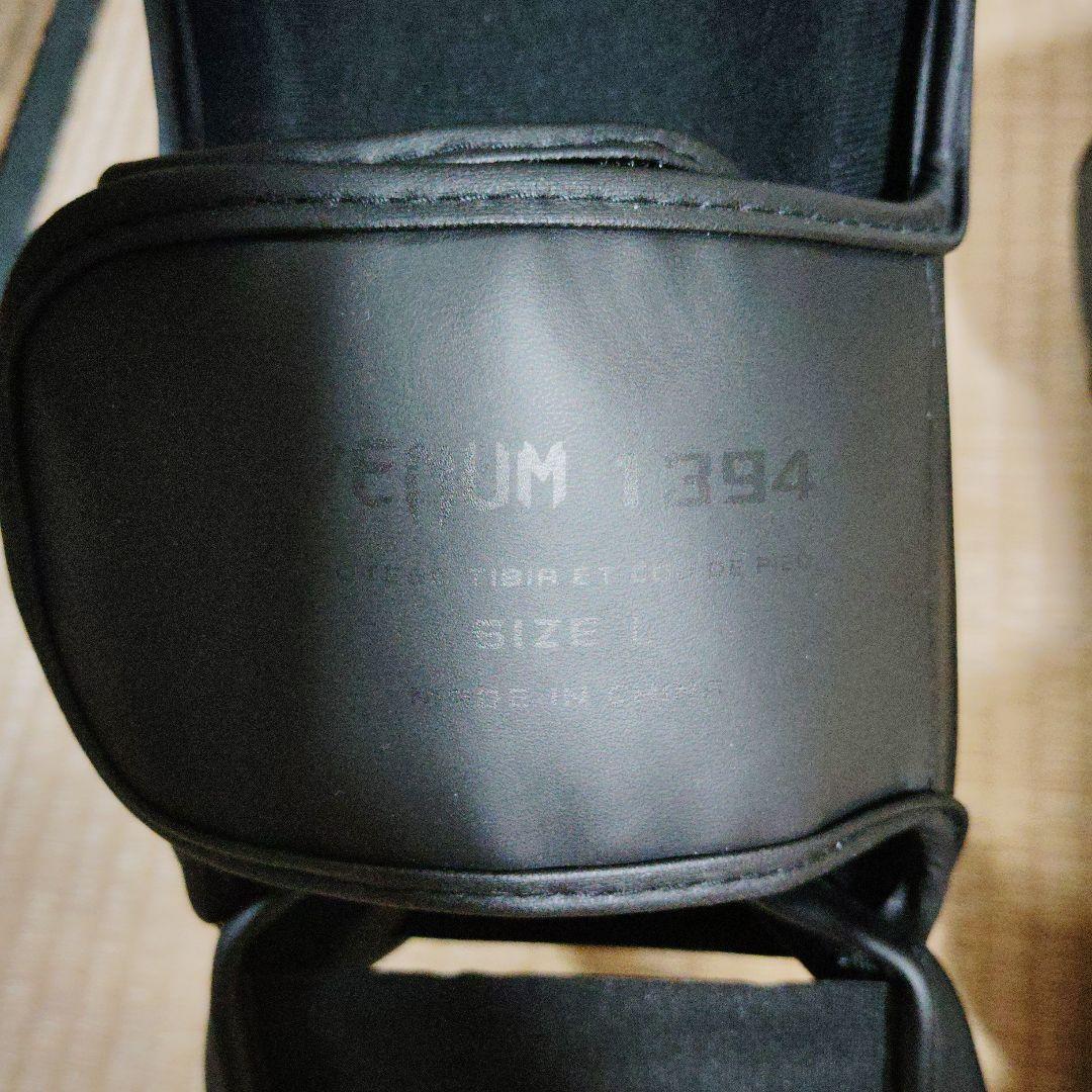 もち太郎　VENUM レガース Lサイズ　黒ブラックキックボクシングMMA