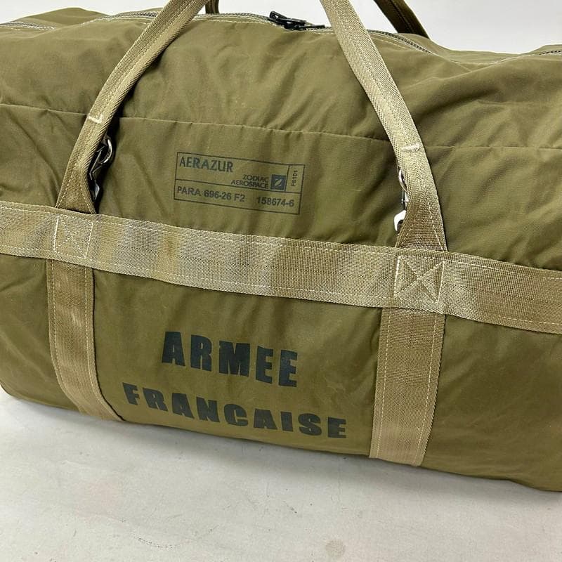 ま*さ様 【希少】フランス軍 AERAZUR パラシュートバッグ 65L 金属製