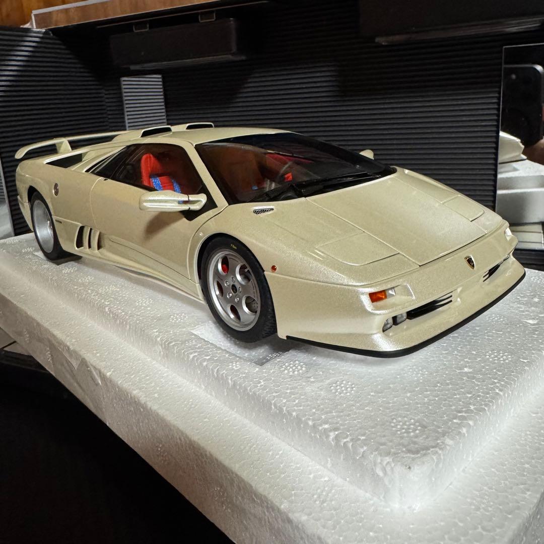激レア未展示品オートアート1/18 ランボルギーニ ディアブロ SE30 イオタ