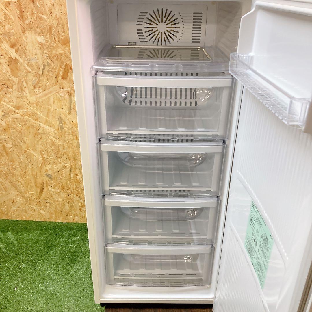 三菱ノンフロン冷蔵庫　MF-U12N-W 2010年製