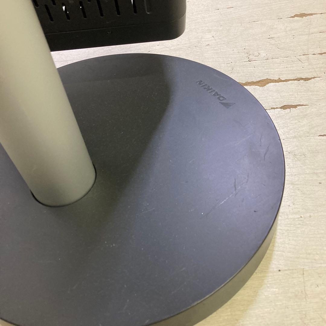 25426セラムヒート赤外線ヒーター ダイキン ERFT11WS-H 2019年