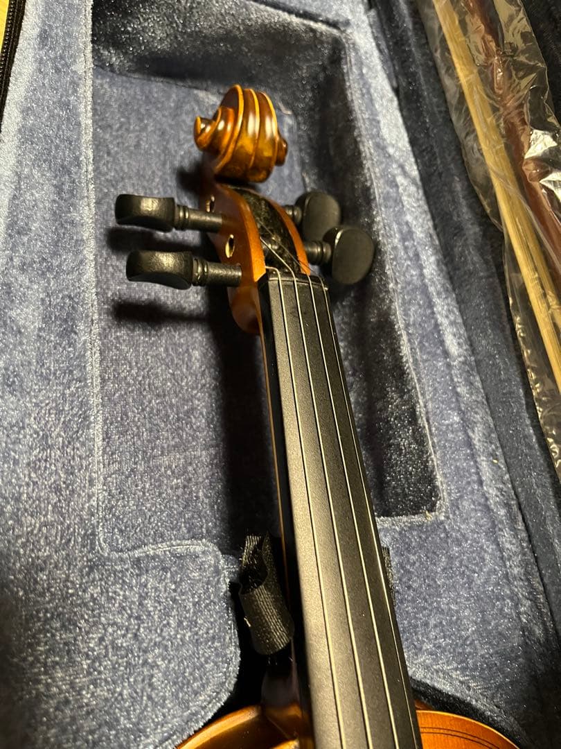 TREASURE３／４ バイオリン初心者用　本体と、弓とケースのみ