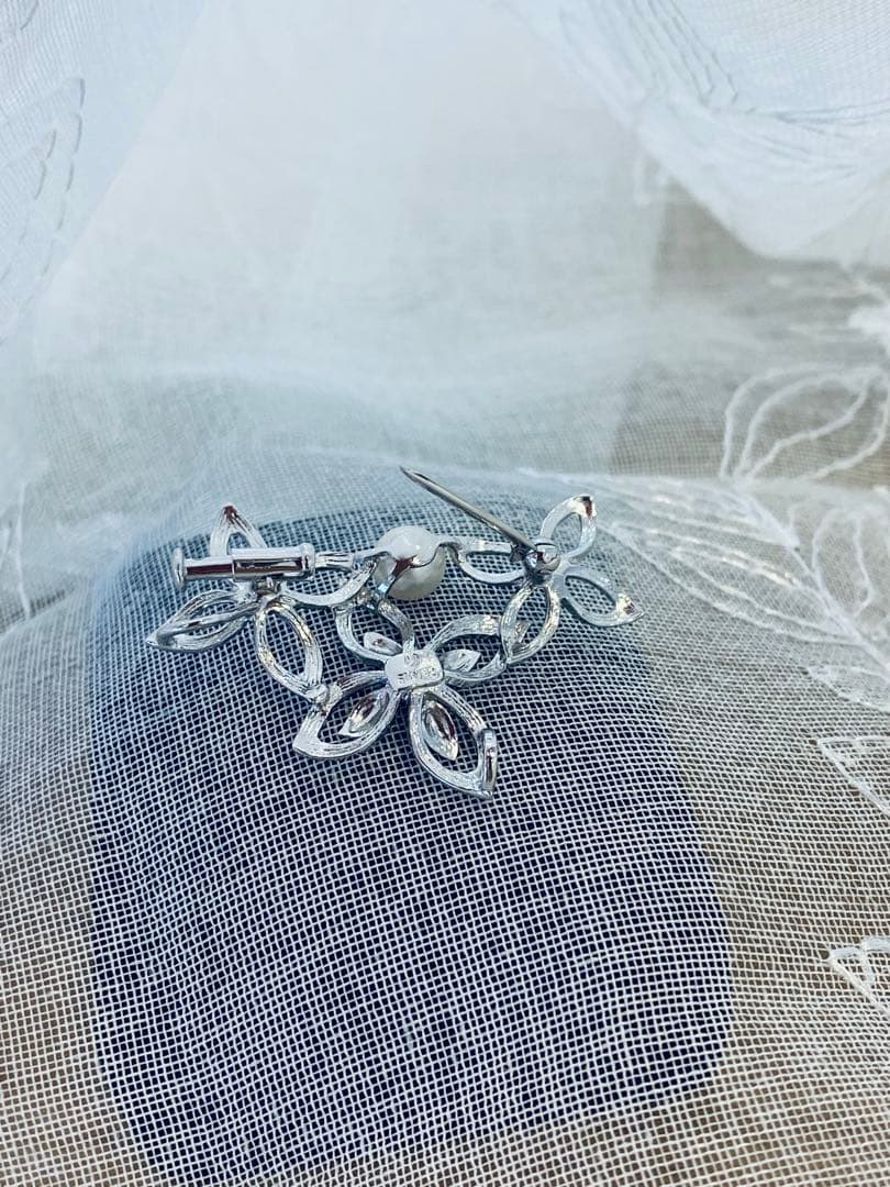 美品　田崎真珠　上品なブローチ 純銀　アコヤ　パール