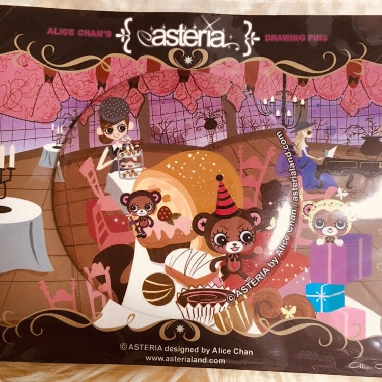 アステリア 缶バッジ 2個