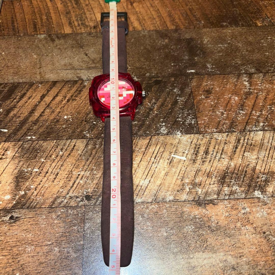 希少 beauty:beast デジタルカモ 腕時計 ピンク 電池交換済み稼働品