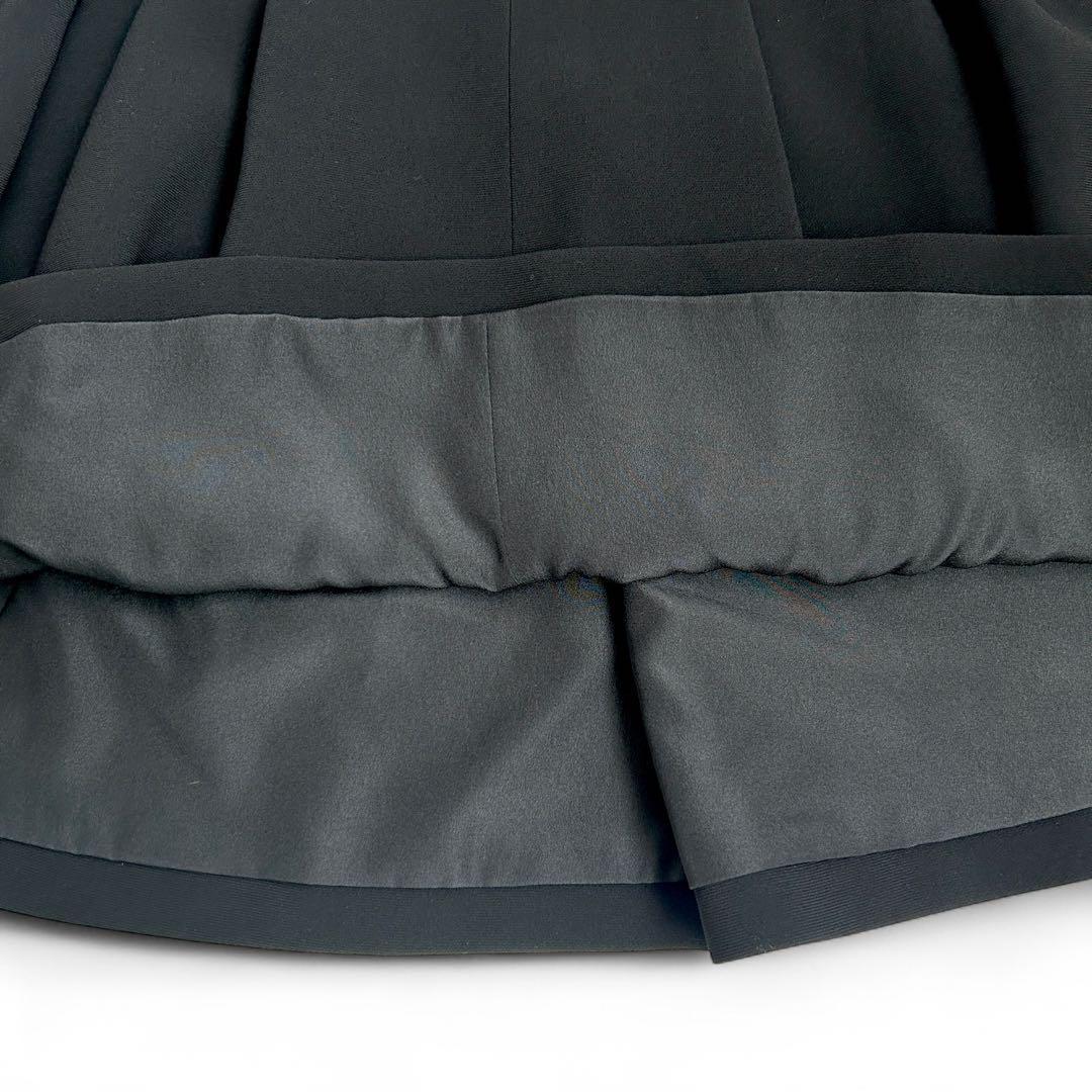 【美品】ミュウミュウ　miu miu フレアスカート　黒　ブラック　38