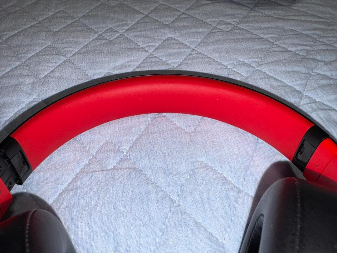 Beats Studio Wireless ブラック/レッド