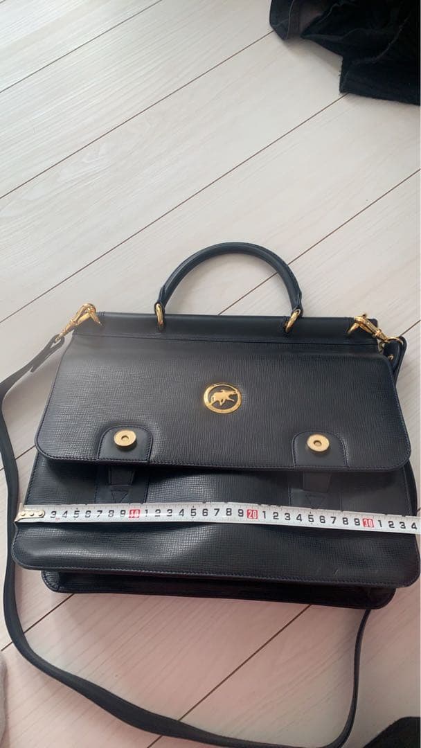 ハンティングワールド　レザー バッグ