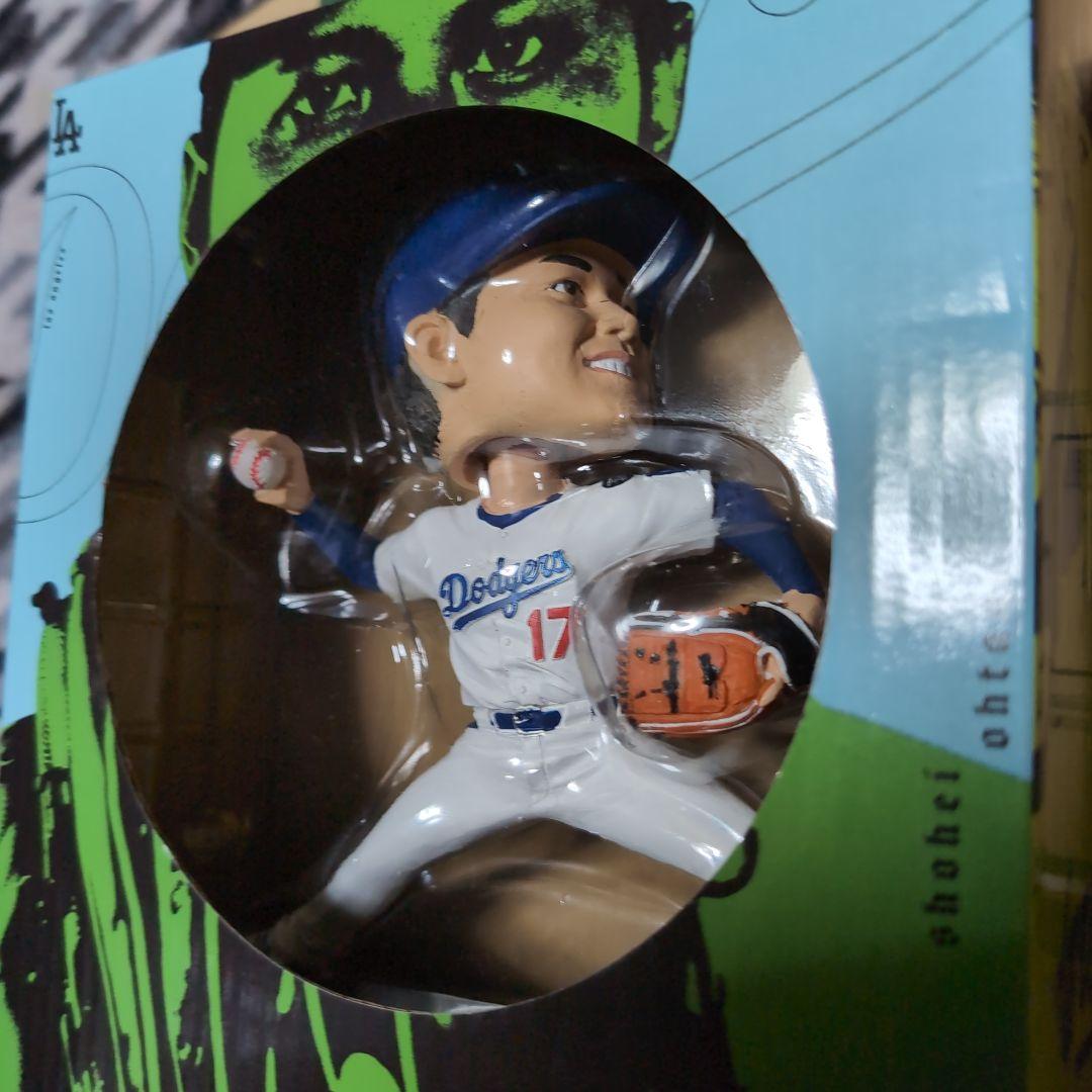 大谷翔平　ドジャース　ボブルヘッド