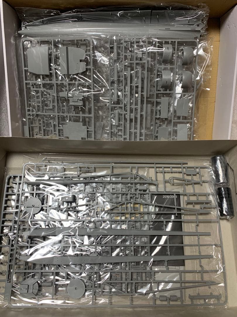 1/35 タコムV2+発射台兼用車 +ハノマーグ SS100 & ドラゴンV2