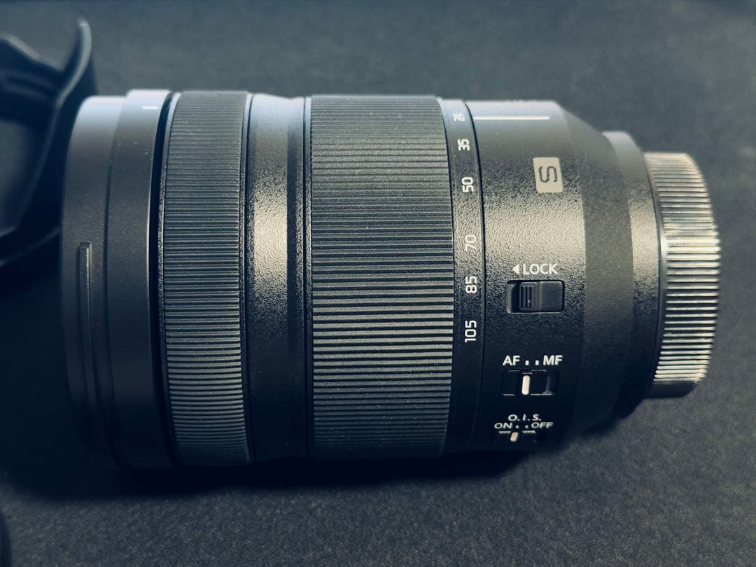 LUMIX S 24-105mm F4 MACRO O.I.S. レンズ