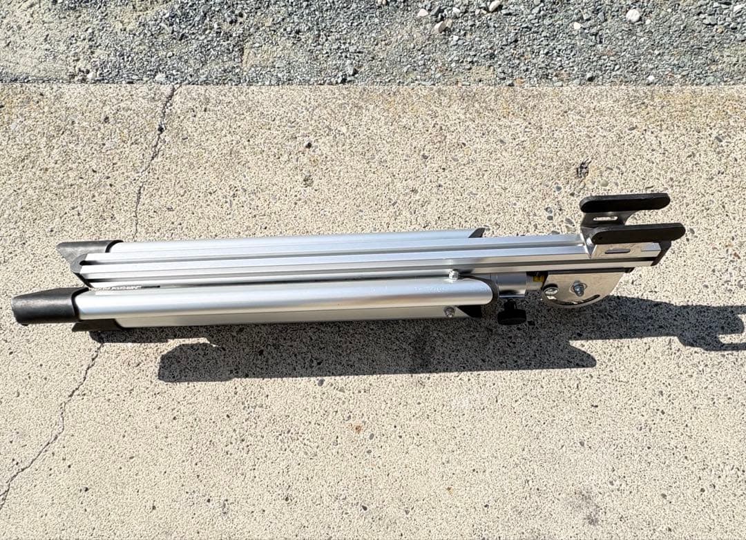 ミノウラRS1800メンテナンススタンド＆チェンローラーCR100