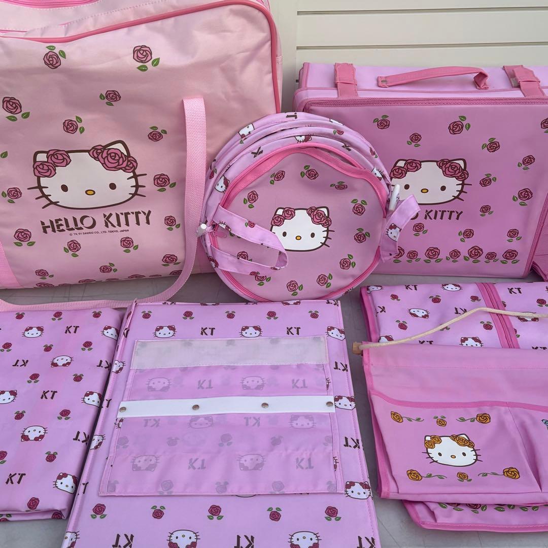 新品未使用　ハローキティ　クローゼット　セット