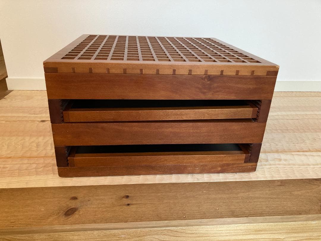 ベラート Bellato テトラ Tetra コーヒーテーブル