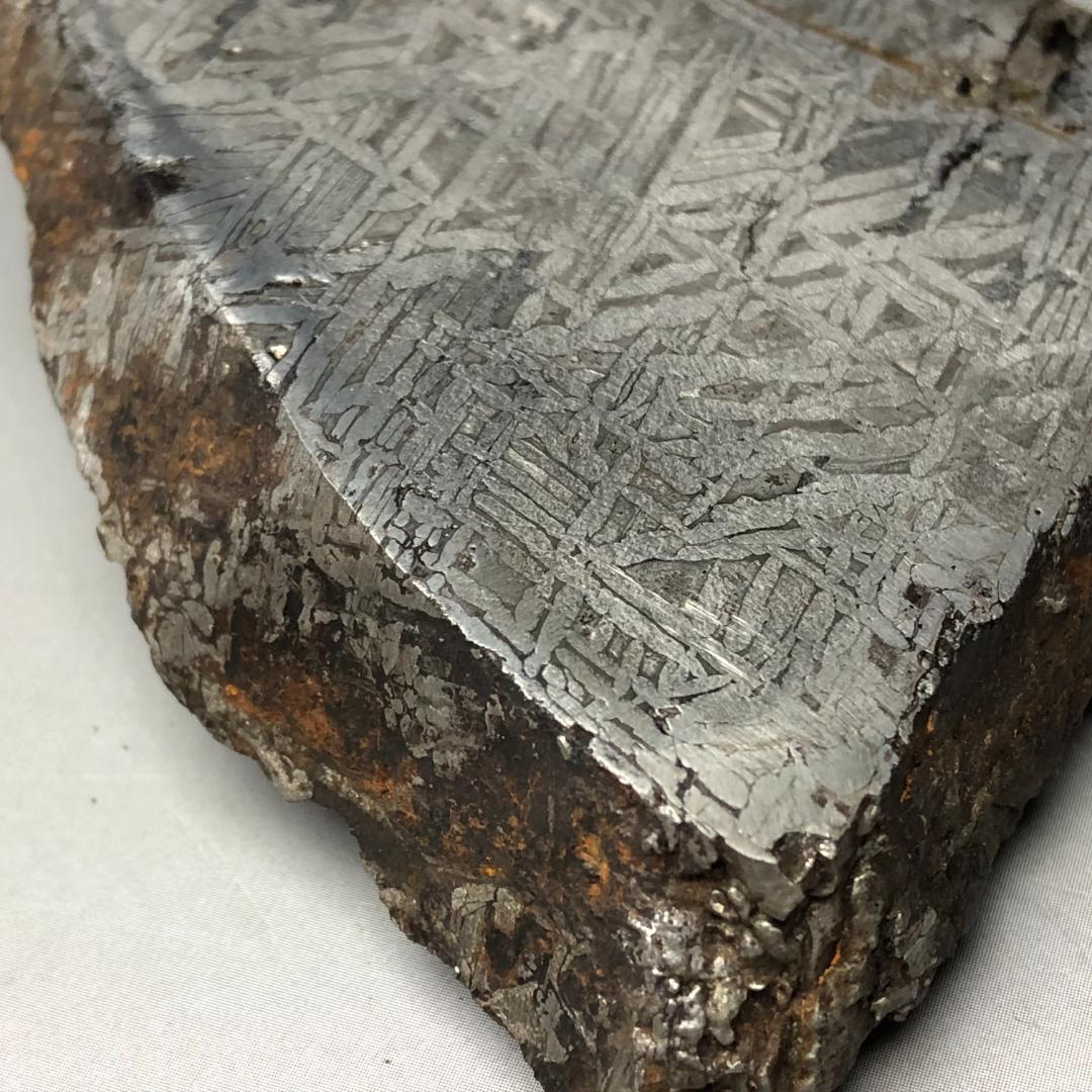 アルタイ隕石　隕石 鉄隕石　エンドカット　ナチュラル　重さ約305ｇ