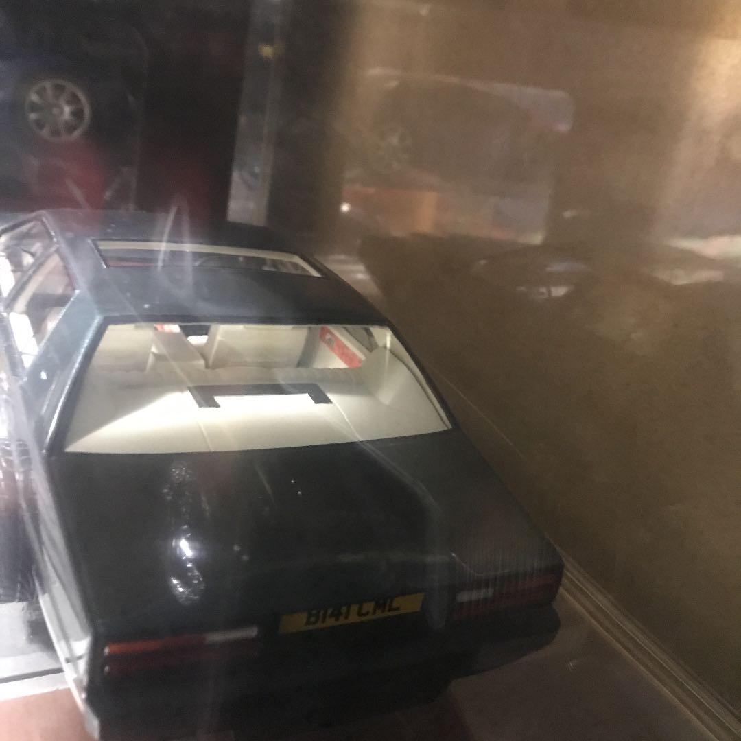 1/18 アストンマーチンラゴンダカスタム