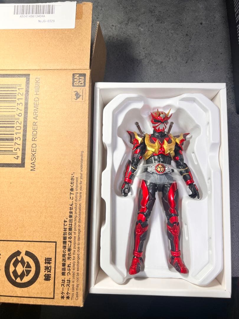 S.H.Figuarts 真骨彫 仮面ライダー装甲響鬼