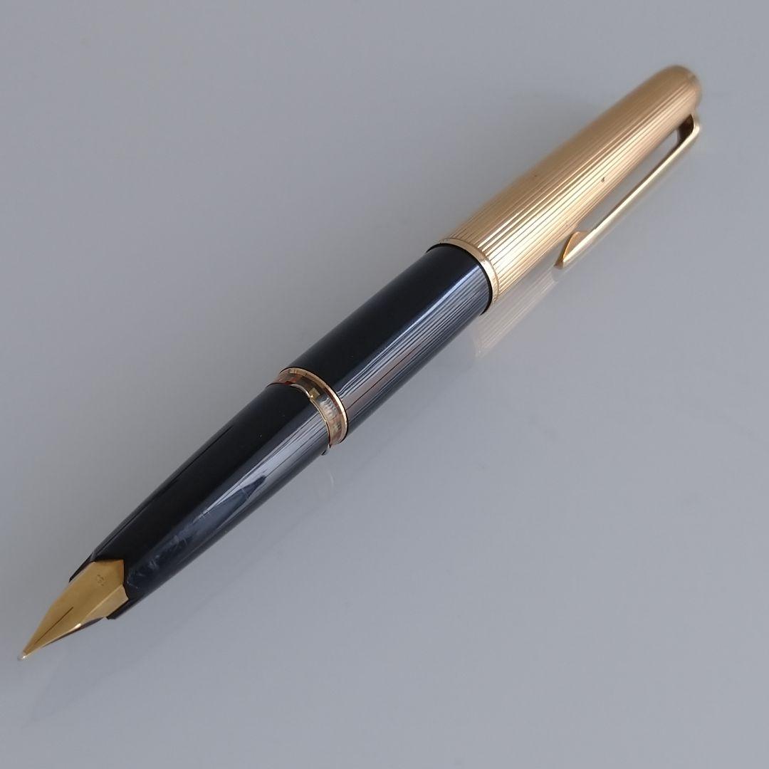 MONTBLANC 万年筆　#124 18k